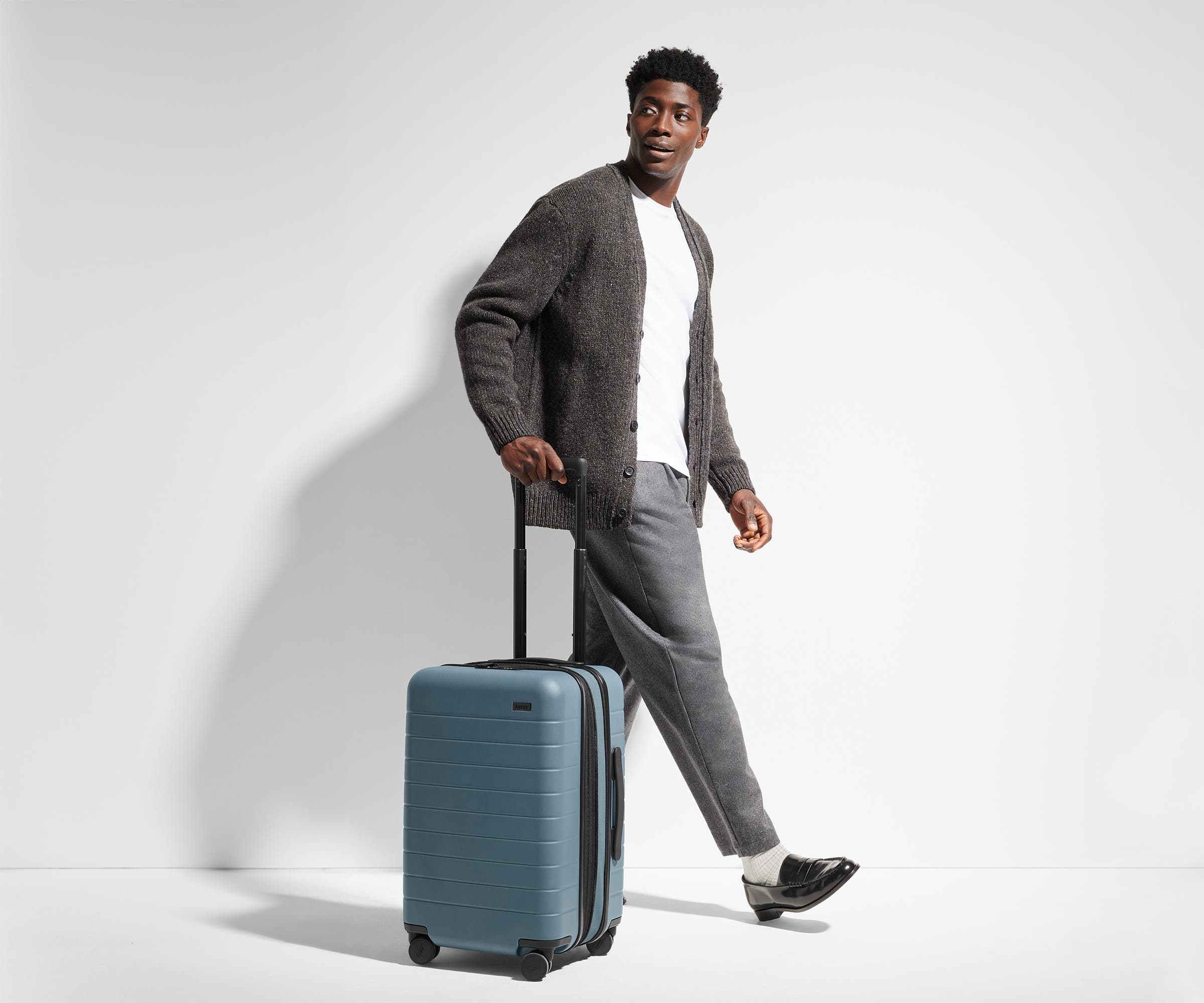 The Carry-On Flex in Navy Blue - Image 4